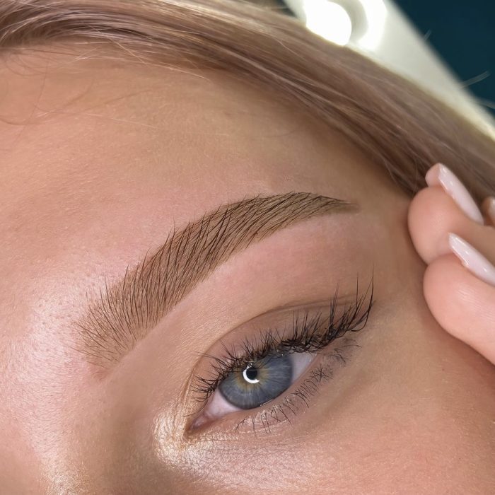 683B17F5-3306-4623-8887-A6383580B525